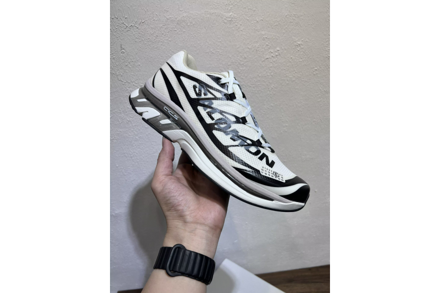 Salomon XT-MM-6 MM6 Maison Margiela Vanilla Ice
