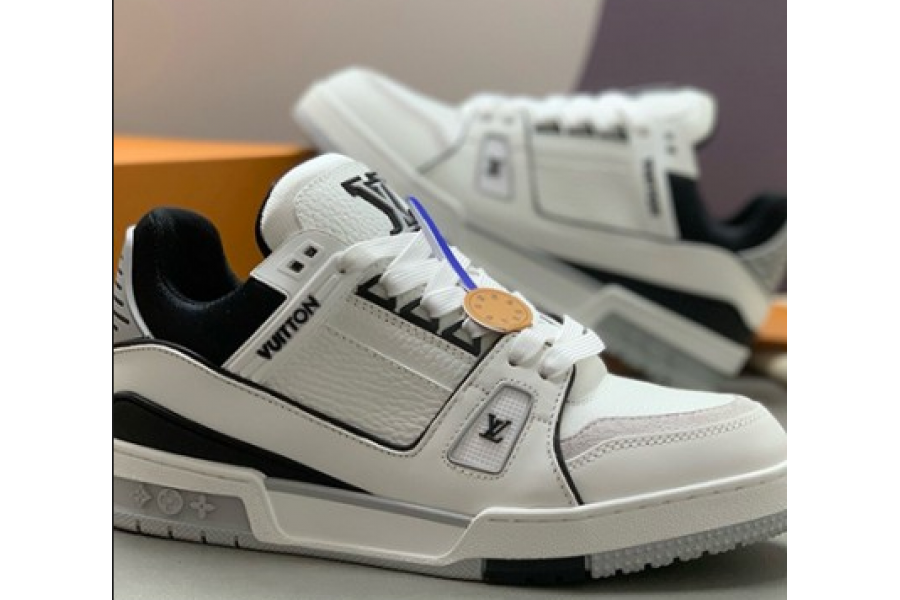 Louis Vuitton LV Monogram White Sneaker