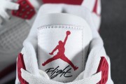 Nike SB x Air Jordan 4 “Varsity Red” 