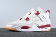 Nike SB x Air Jordan 4 “Varsity Red” 