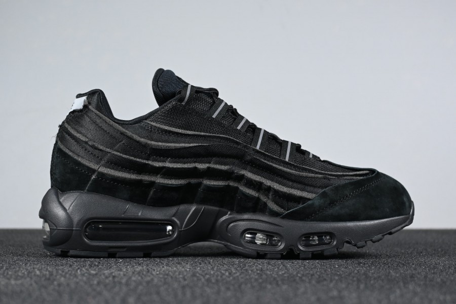 Nike Air Max 95 CDG NOIR Taille 