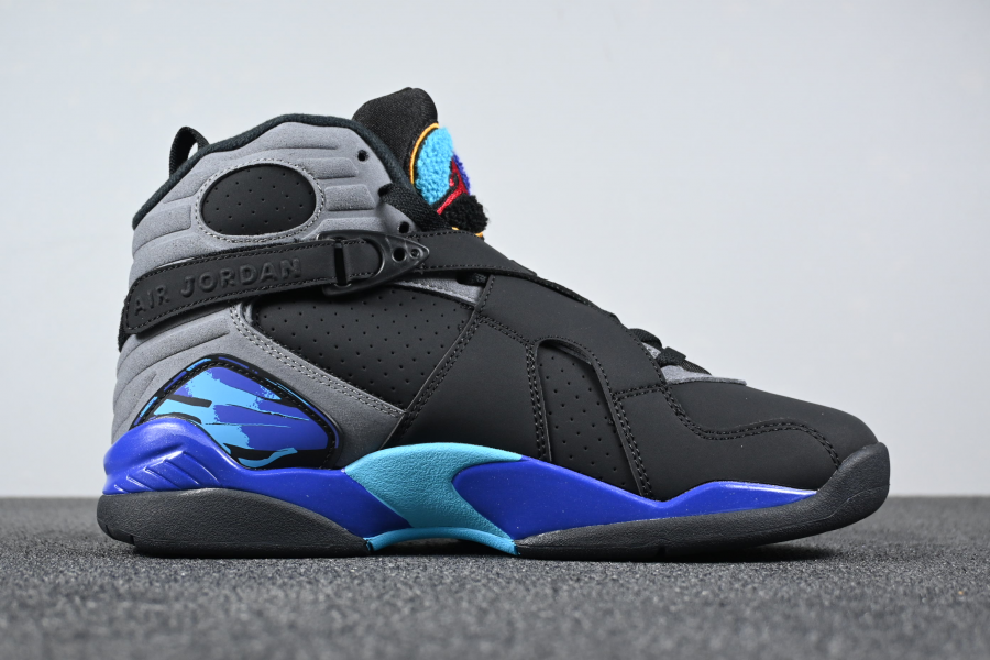 Air Jordan 8 Retro "Aqua" 