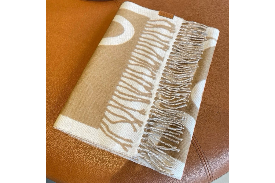 Scarf & Shawl
