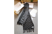 Scarf & Shawl