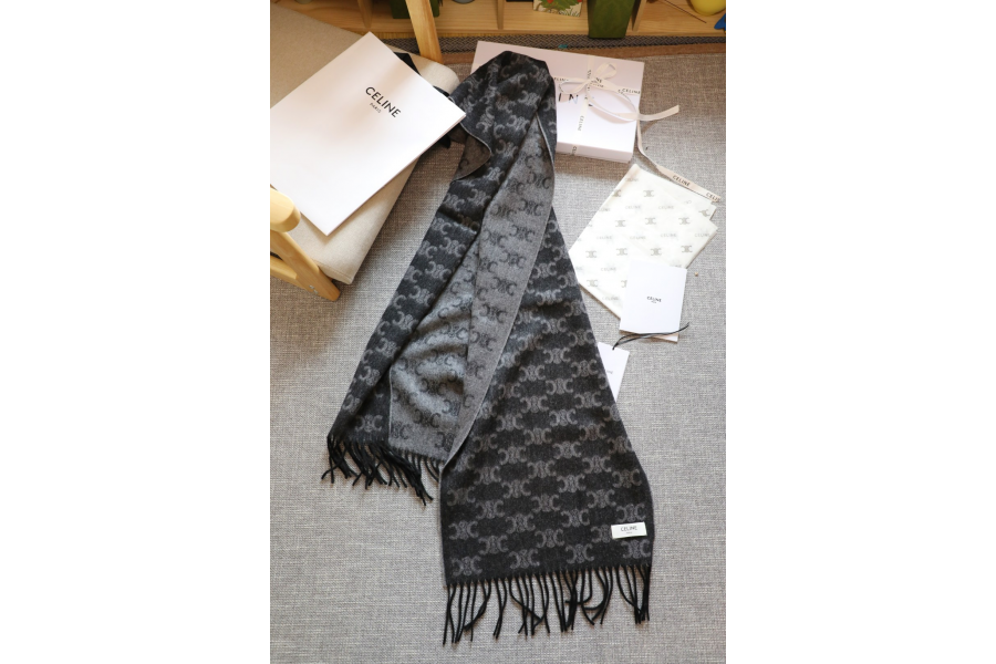 Scarf & Shawl