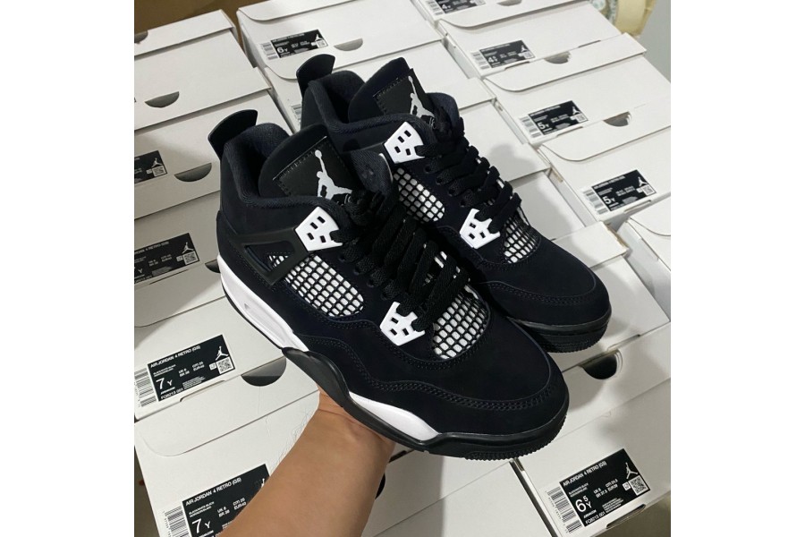 Air Jordan 4 Retro Black White