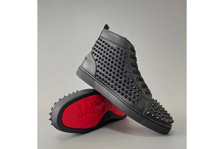 Christian Louboutin Louis