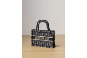 Christian Dior bag
