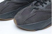 Adidas Yeezy Boost 700 Utility Black 5304