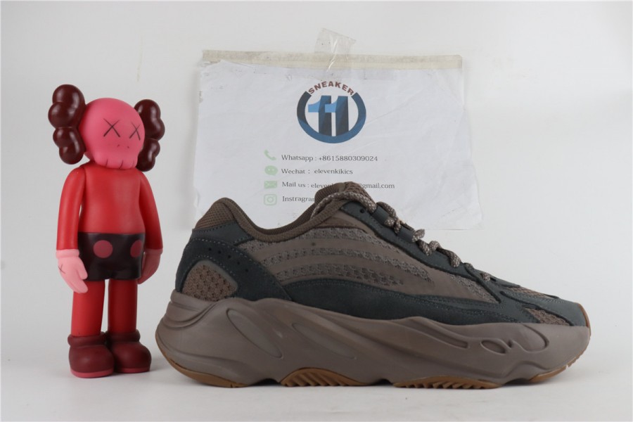 Adidas Yeezy 700 Mauve GZ0724