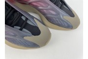 adidas Yeezy 700 V3 Fade Carbon - GW1814