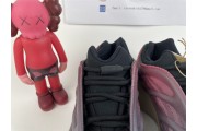 adidas Yeezy 700 V3 Fade Carbon - GW1814