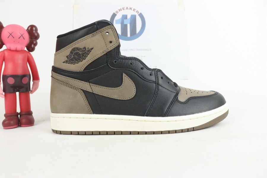 Air Jordan 1 High OG "Palomino