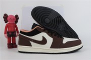 Jordan 1 Low Mocha