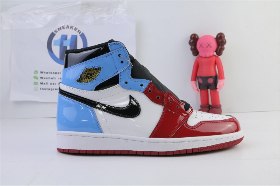 Air Jordan 1 High OG Fearless UNC
