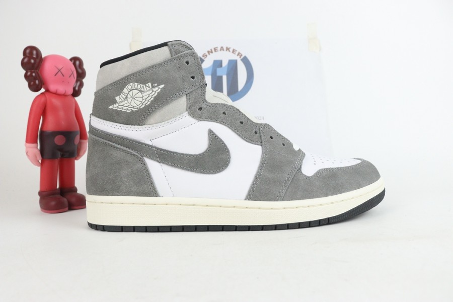 Jordan 1 Retro High OG Washed Black
