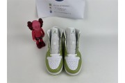Jordan 1 Mid Green Python
