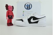 Jordan 1 Low Panda