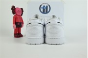 Jordan 1 Low Panda