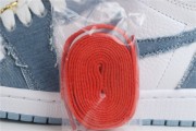 WMNS AIR JORDAN 1 RETRO HIGH OG “DENIM”