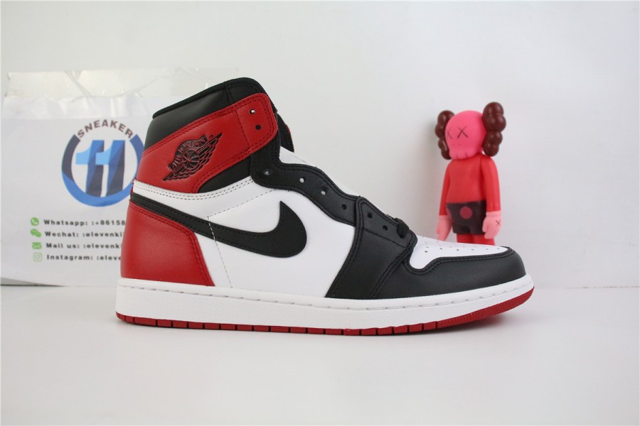Jordan 1 Retro Black Toe (2016)