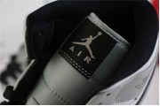 Jordan 1 Mid Light Smoke Grey