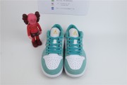 Jordan 1 Low SE New Emerald