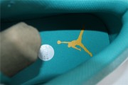 Jordan 1 Low SE New Emerald