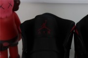 Jordan 1 Mid Bred Toe