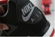 Jordan 4 Retro Bred