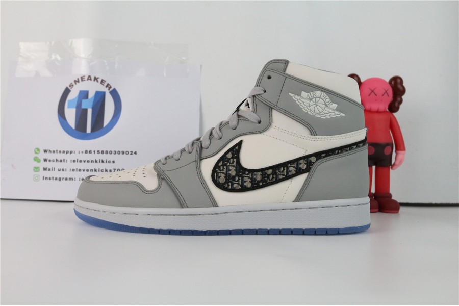 Air Jordan 1 Retro High Dior (Special Box)