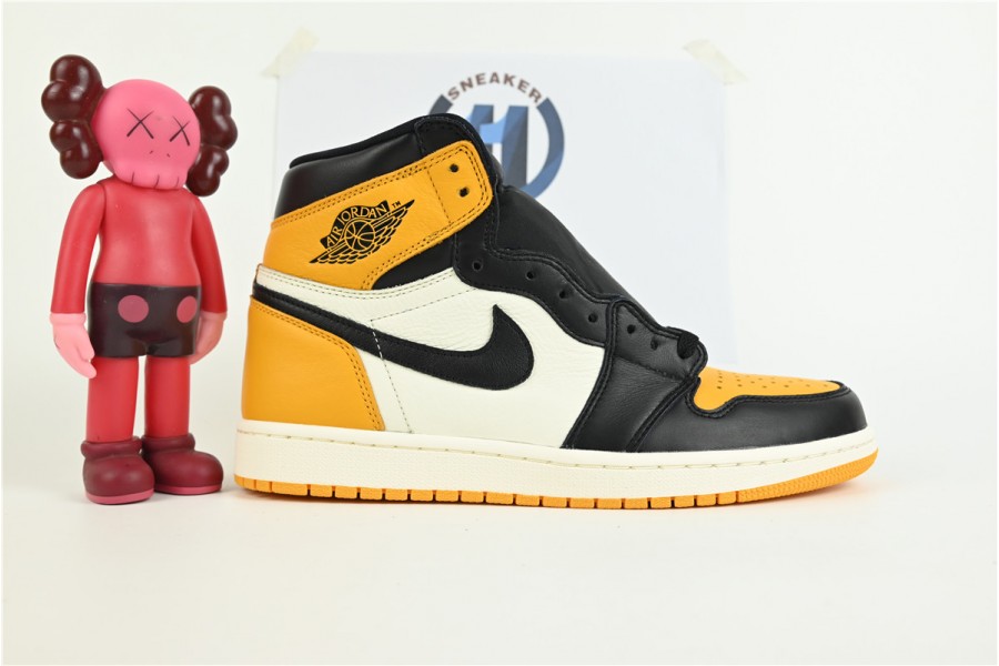 Air Jordan 1 High OG "Yellow Toe
