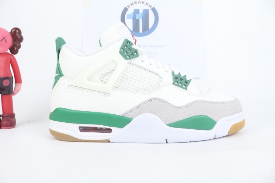 Jordan 4 Retro SB Pine Green