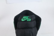 Air Jordan 1 High OG “Lucky Green” Sneaker