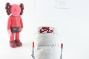 Air Jordan 1 AJ1Retro Low OG 'Varsity Red