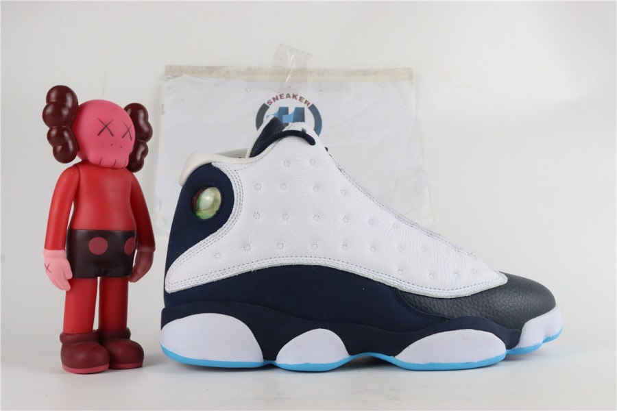 Obsidian Powder Blue White
