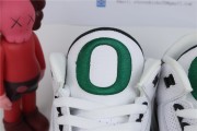 Air Jordan Three oregon