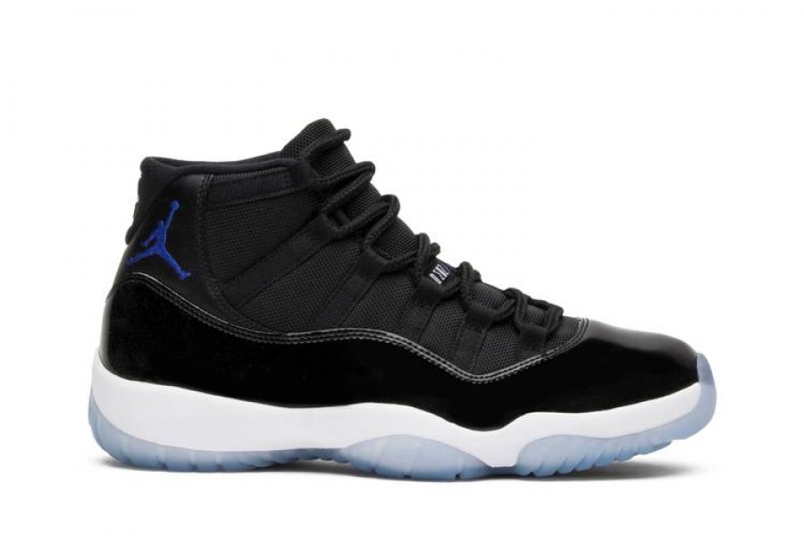 Jordan 11 Retro Space Jam (2016)