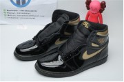 Jordan 1 Retro High Black Metallic Gold (2020)