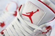 Air Jordan 4 Retro Metallic Red CT8527-112