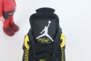 Air Jordan 4 Thunder 2023