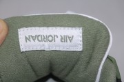 Air Jordan 4 “Oil Green”seafoam