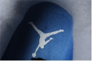 Air Jordan 3 “Varsity Royal”