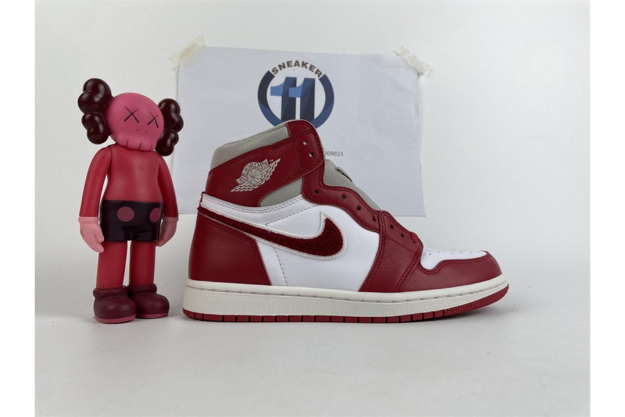 Air Jordan 1 High OG “Newstalgia”