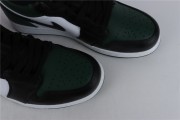 Jordan 1 Low Green Toe