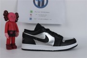 Jordan 1 Low SE Black Metallic Silver