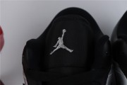 Jordan 1 Low SE Black Metallic Silver