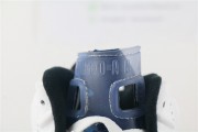 Air Jordan 6 UNC