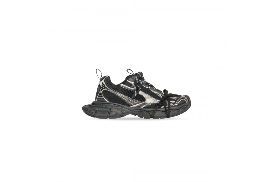 MEN'S 3XL SNEAKER IN BLACK