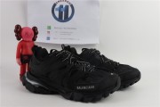 1 x	Balenciag Track Black With LED